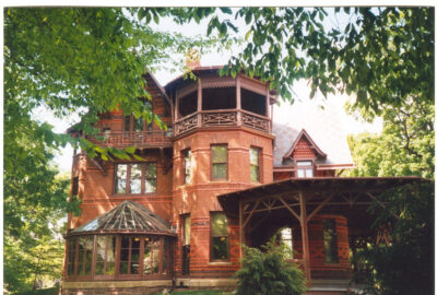 Exterior view of Mark Twain house in Hartford, CT